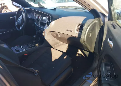 2013 Dodge Charger Se z USA, uszkodzony, nr VIN 2C3CDXBG1DH660333